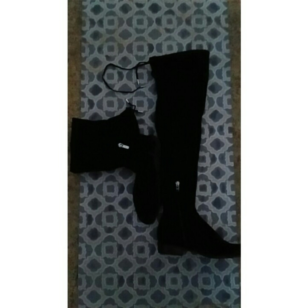 Marc Fisher ~ Over the knee boots